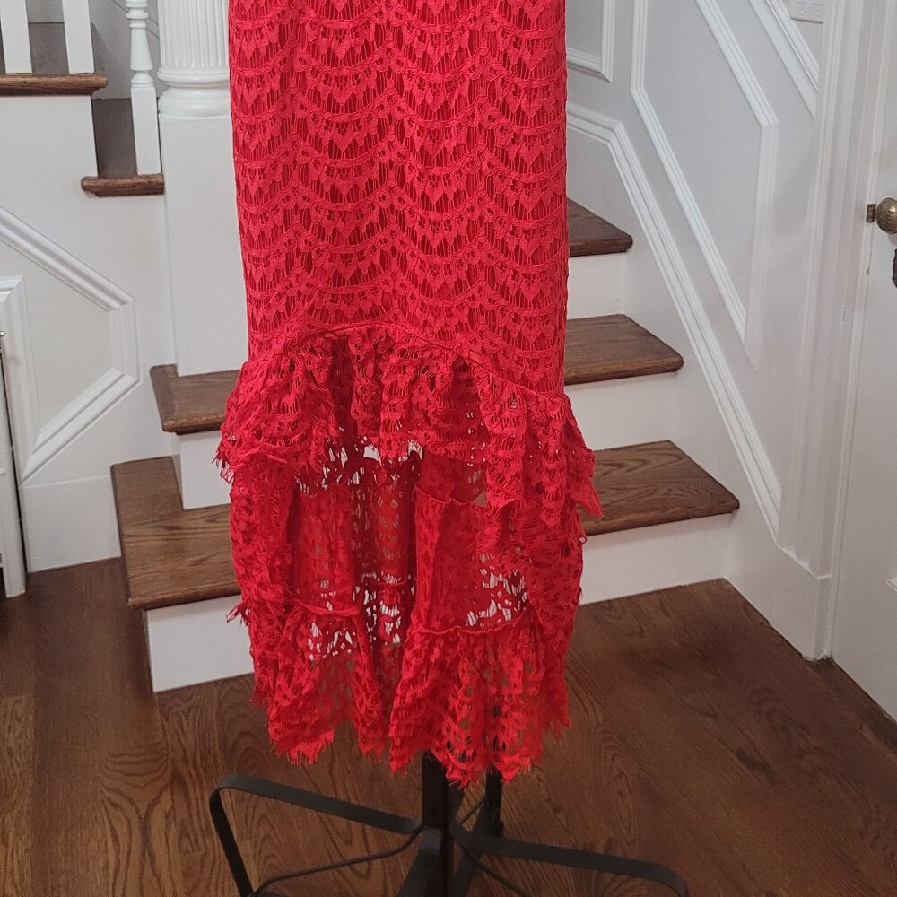 NEW High-Low Red Lace Ruffle Detail Dress. Size 2. - Picture 7 of 16